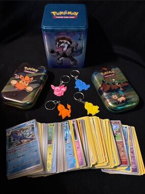 Pokemon cards bundle Tin and keychains